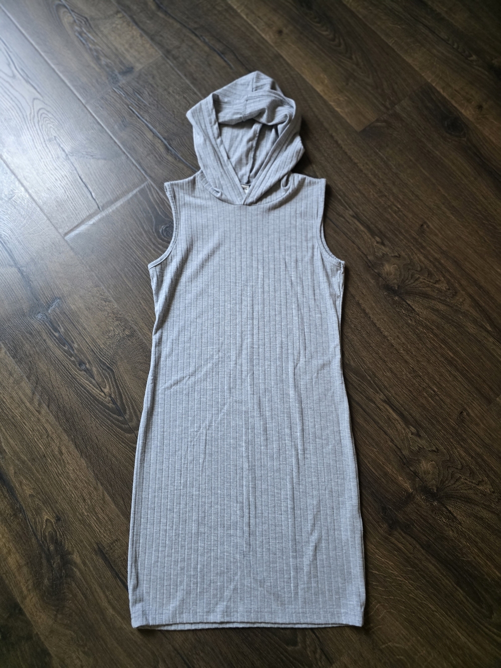 SHEIN Sleeveless Ribbed Hooded Bodycon Dress in Light Gray
